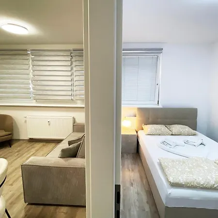 The Maze Apartma *