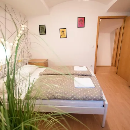The Maze Apartma